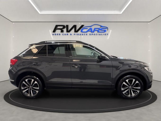 2025 Volkswagen T-roc