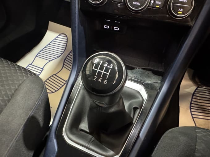 2025 Volkswagen T-roc
