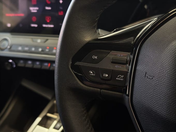 2025 Peugeot 308