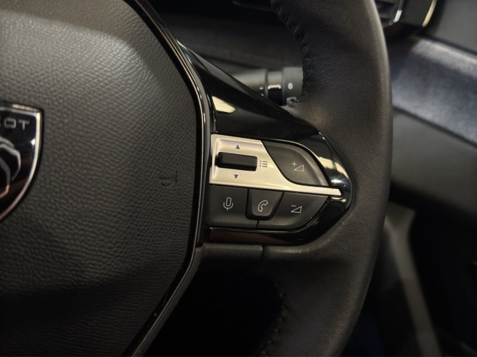 2025 Peugeot 308