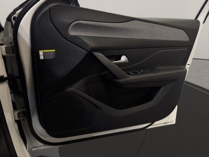 2025 Peugeot 308