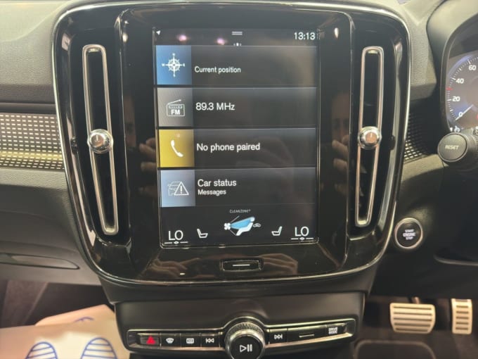 2025 Volvo Xc40