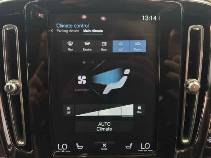 2025 Volvo Xc40