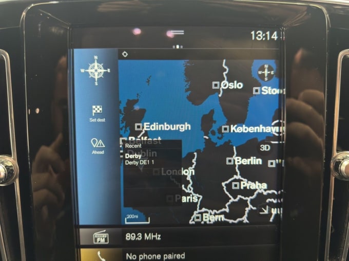 2025 Volvo Xc40