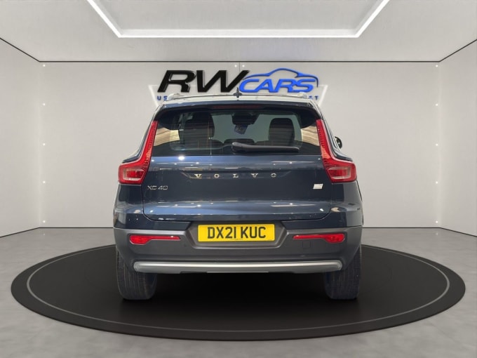 2025 Volvo Xc40