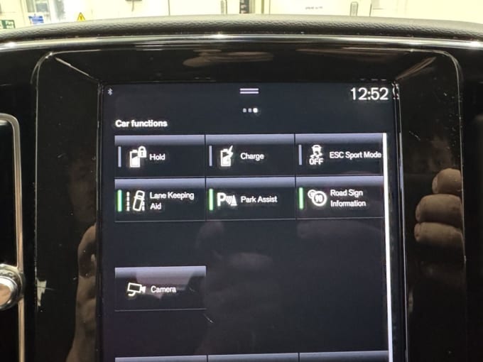 2025 Volvo Xc40