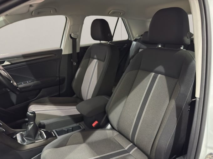 2025 Volkswagen T-roc