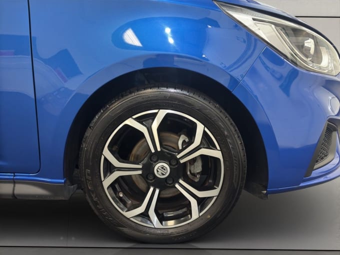 2025 Mg Mg3