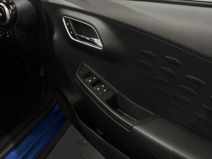 2025 Mg Mg3