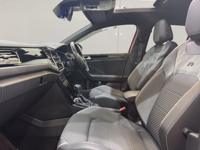 2025 Volkswagen T-roc