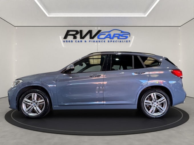 2025 BMW X1