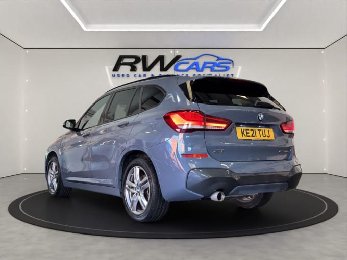 2025 BMW X1
