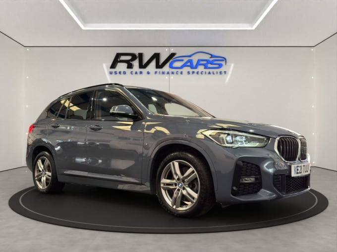 2025 BMW X1
