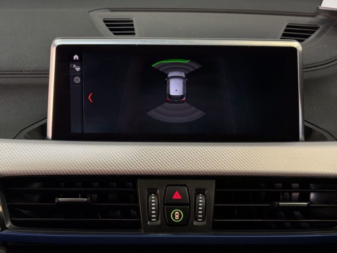 2025 BMW X1