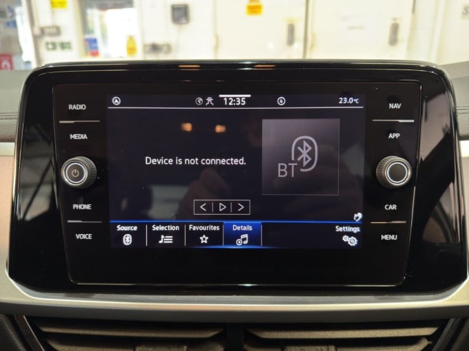 2025 Volkswagen T-roc