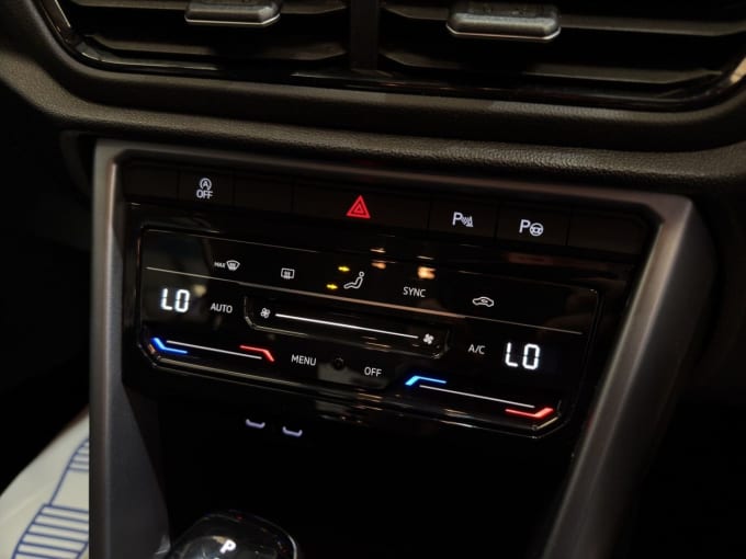 2025 Volkswagen T-roc