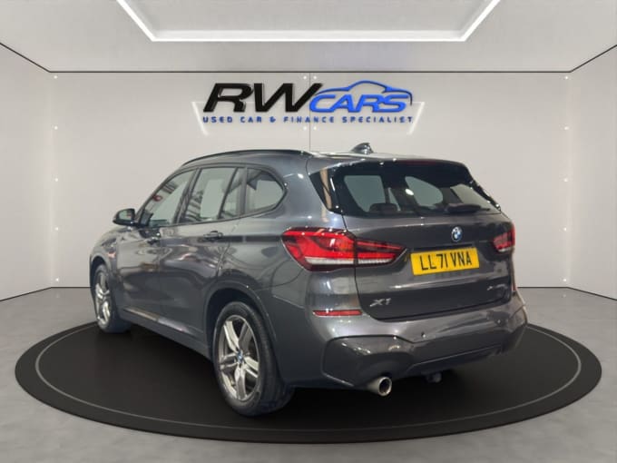 2025 BMW X1