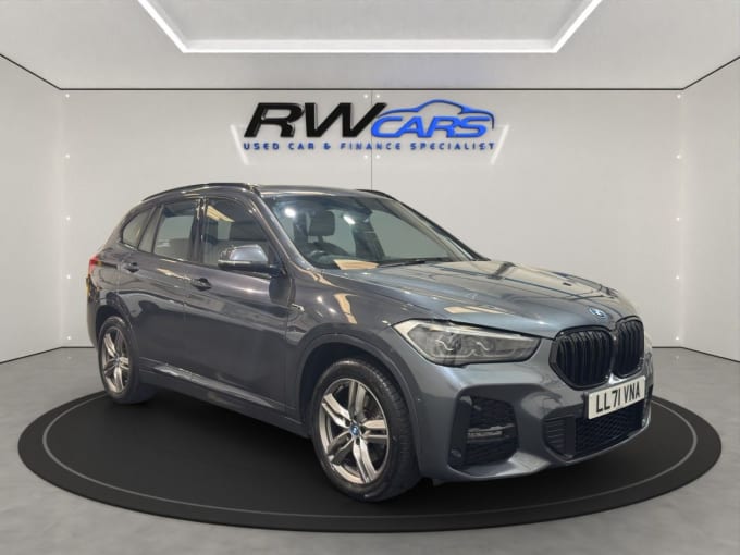 2025 BMW X1