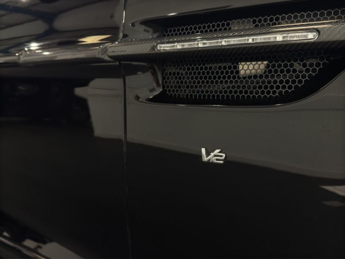 2025 Aston Martin Vanquish