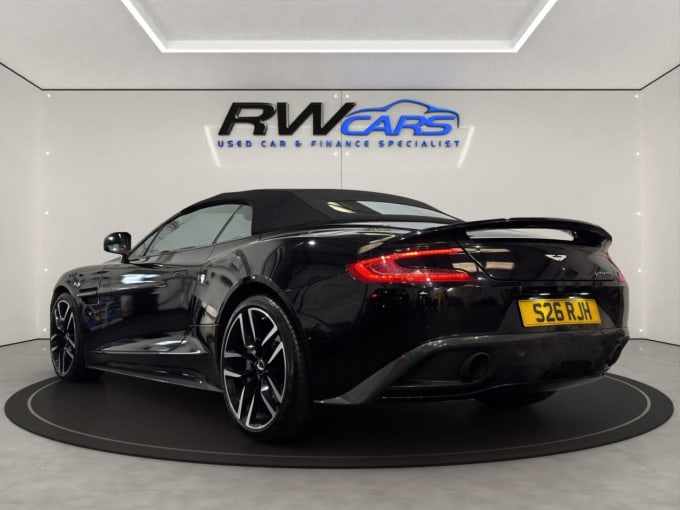 2025 Aston Martin Vanquish