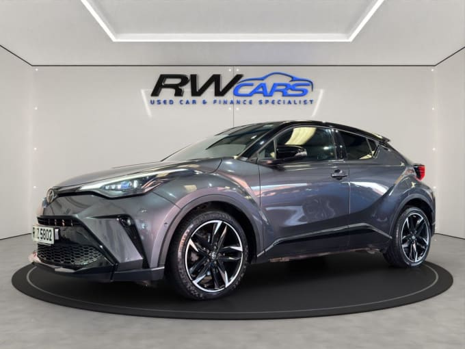 2025 Toyota C-hr