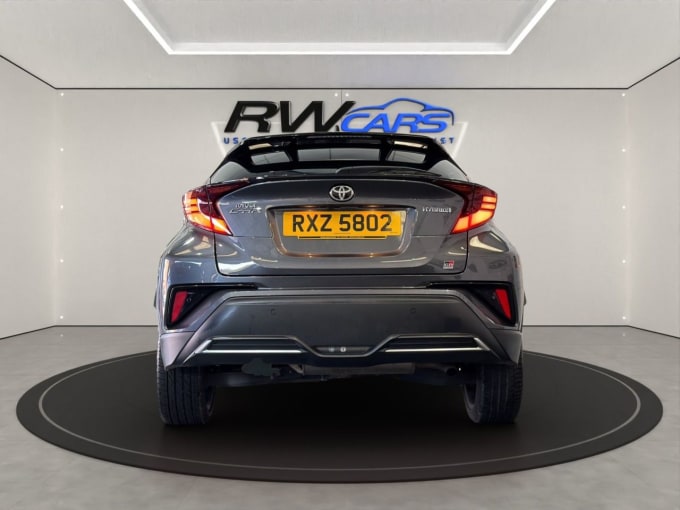 2025 Toyota C-hr