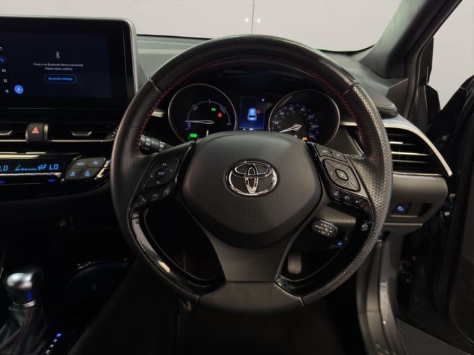 2025 Toyota C-hr