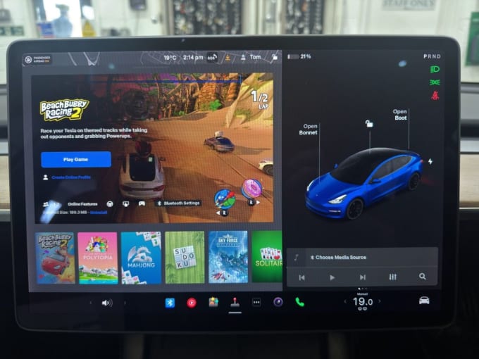 2025 Tesla Model 3