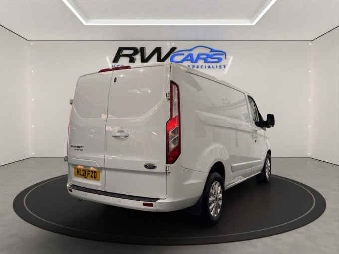 2025 Ford Transit Custom
