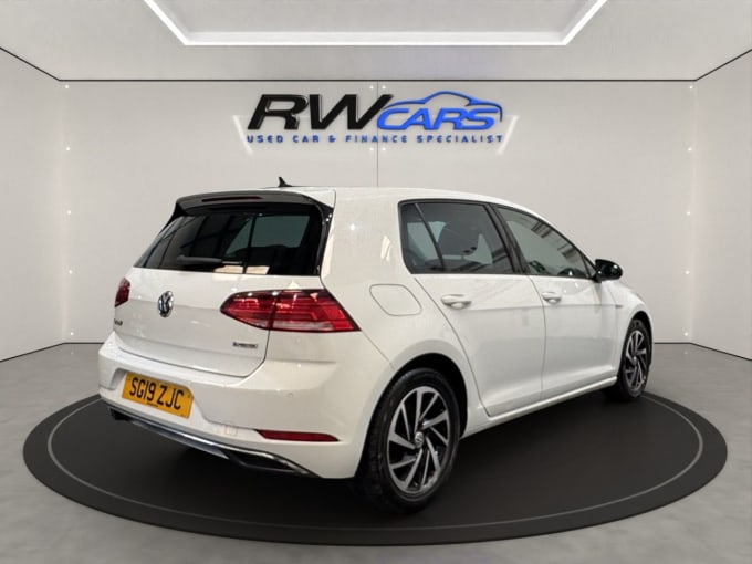 2025 Volkswagen Golf