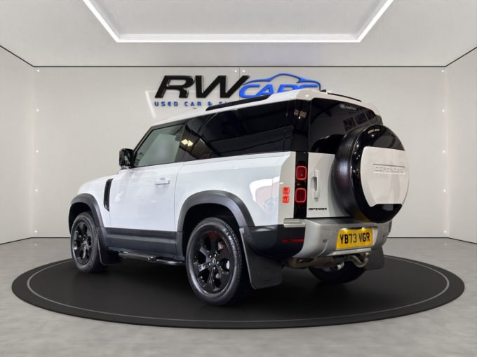 2025 Land Rover Defender