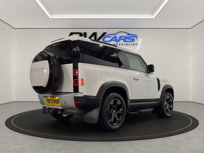 2025 Land Rover Defender
