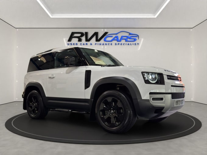 2025 Land Rover Defender