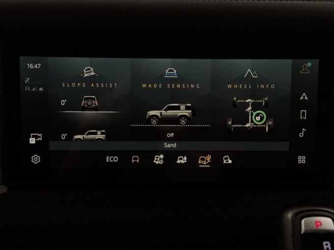 2025 Land Rover Defender