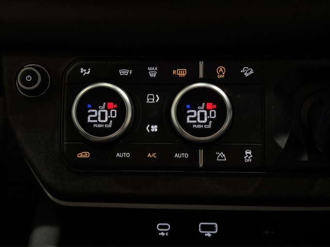 2025 Land Rover Defender
