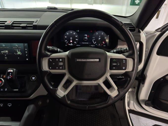 2025 Land Rover Defender