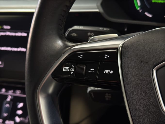 2025 Audi E-tron