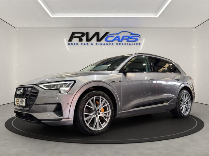 2025 Audi E-tron