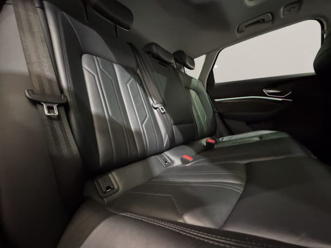 2025 Audi E-tron