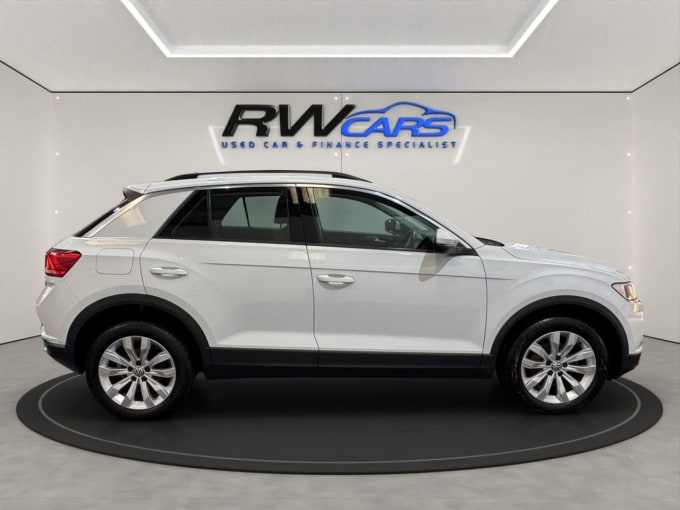 2025 Volkswagen T-roc