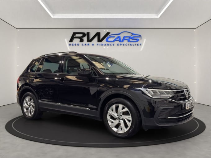 2025 Volkswagen Tiguan