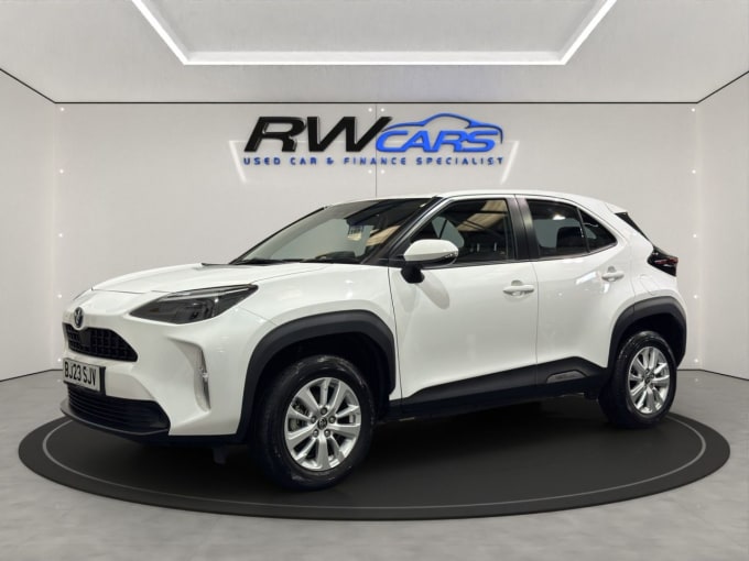 2025 Toyota Yaris Cross
