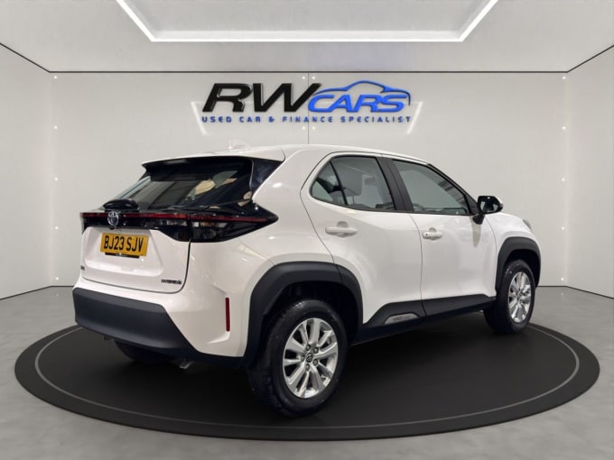 2025 Toyota Yaris Cross