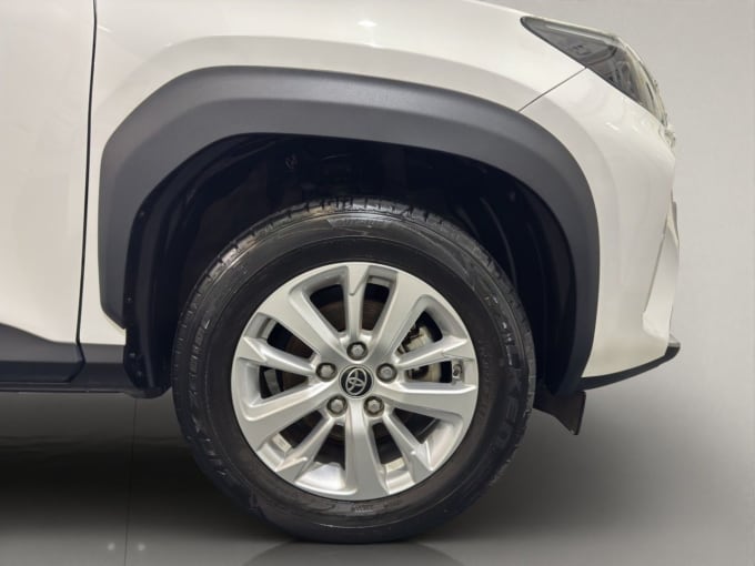 2025 Toyota Yaris Cross