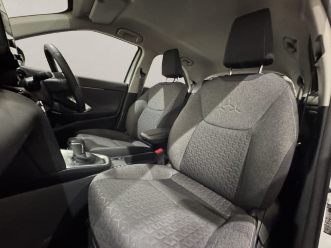2025 Toyota Yaris Cross