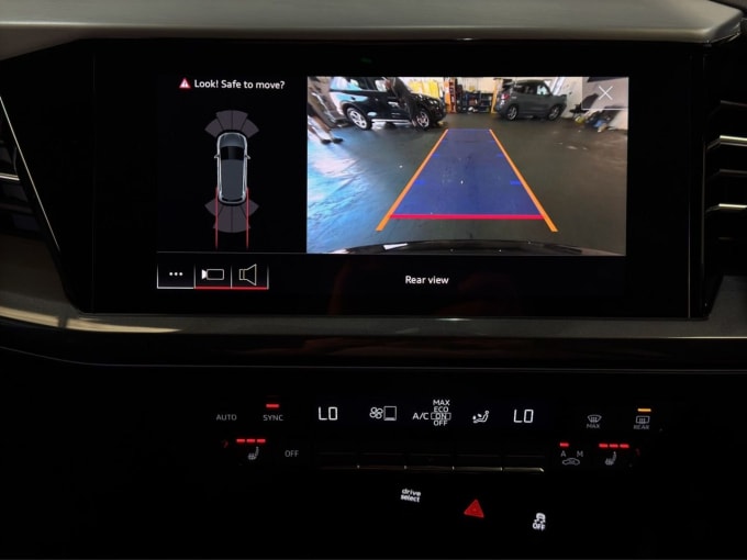2025 Audi Q4 E-tron