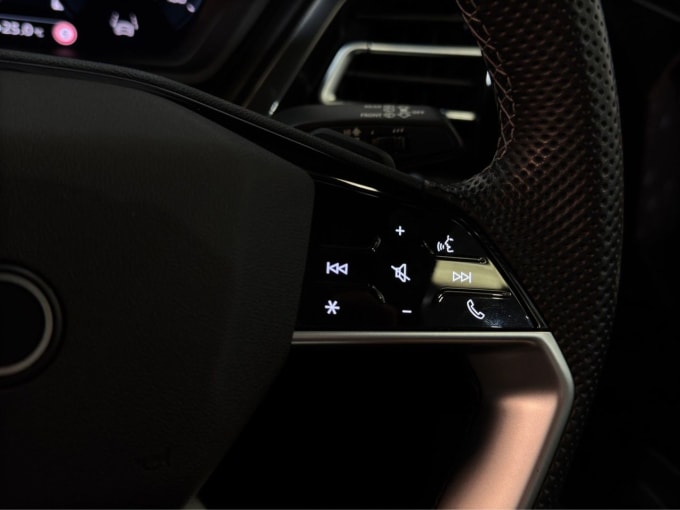 2025 Audi Q4 E-tron