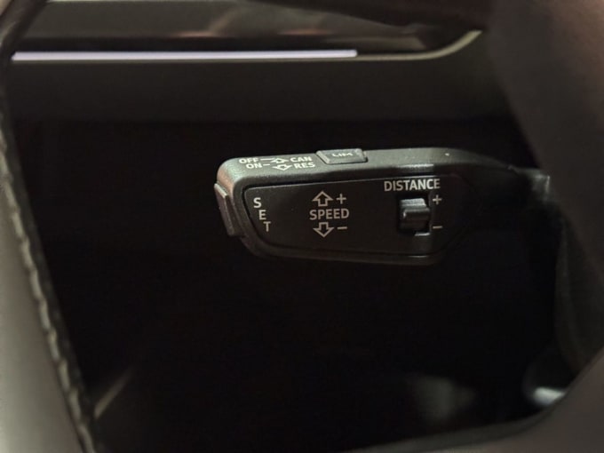 2025 Audi Q4 E-tron