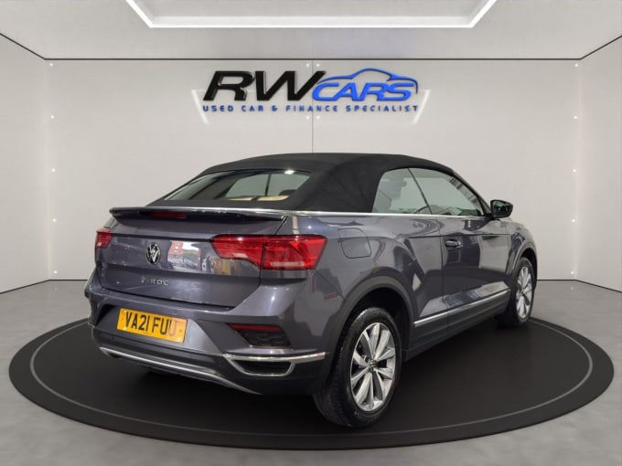2025 Volkswagen T-roc