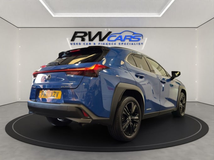 2025 Lexus Ux